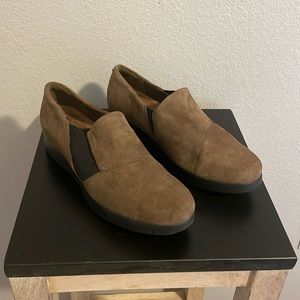 Clarks Brown Suede Shoes